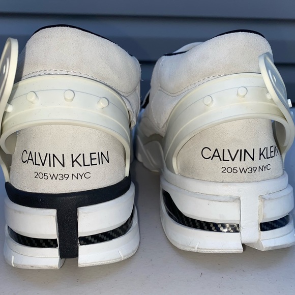 CALVIN KLEIN 205W39NYC CARLA SNEAKER